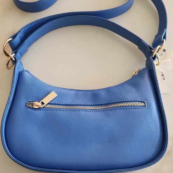 Dyanne Blue Crossbody, Shoulder Or Hand Bag-So versatile! NEW with Tags! - Picture 3 of 6